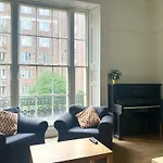 St Paul\'S Road Townhouse - By Clifton Short Lets