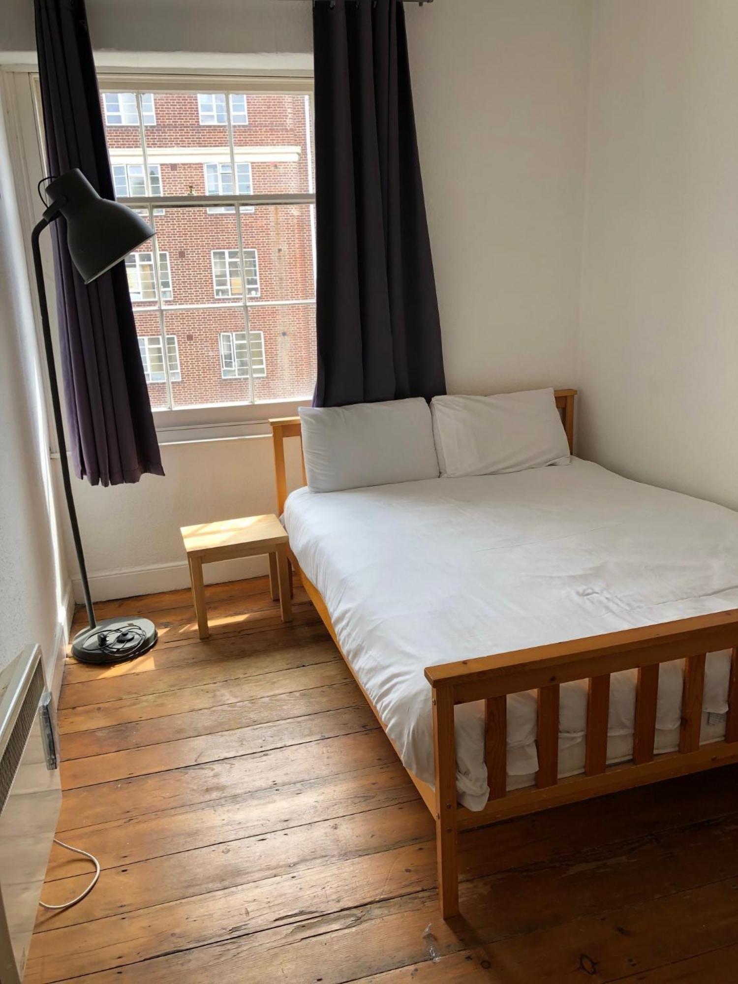 St Paul's Road Townhouse - By Clifton Short Lets Bristol