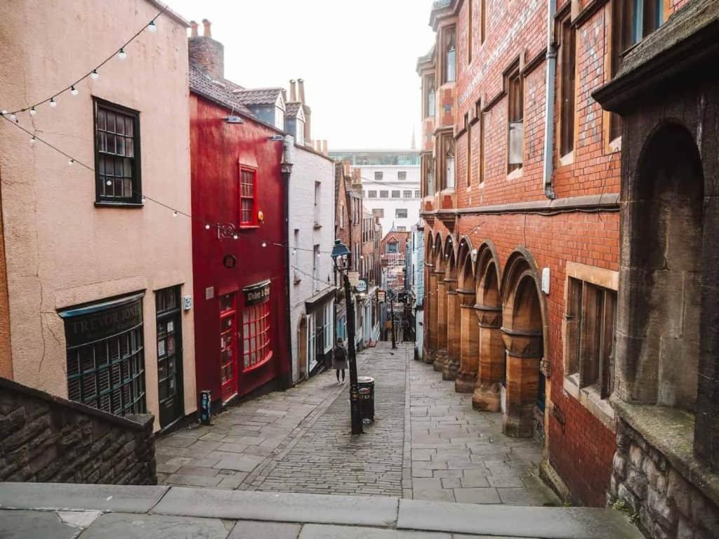 St Paul's Road Townhouse - By Clifton Short Lets Bristol