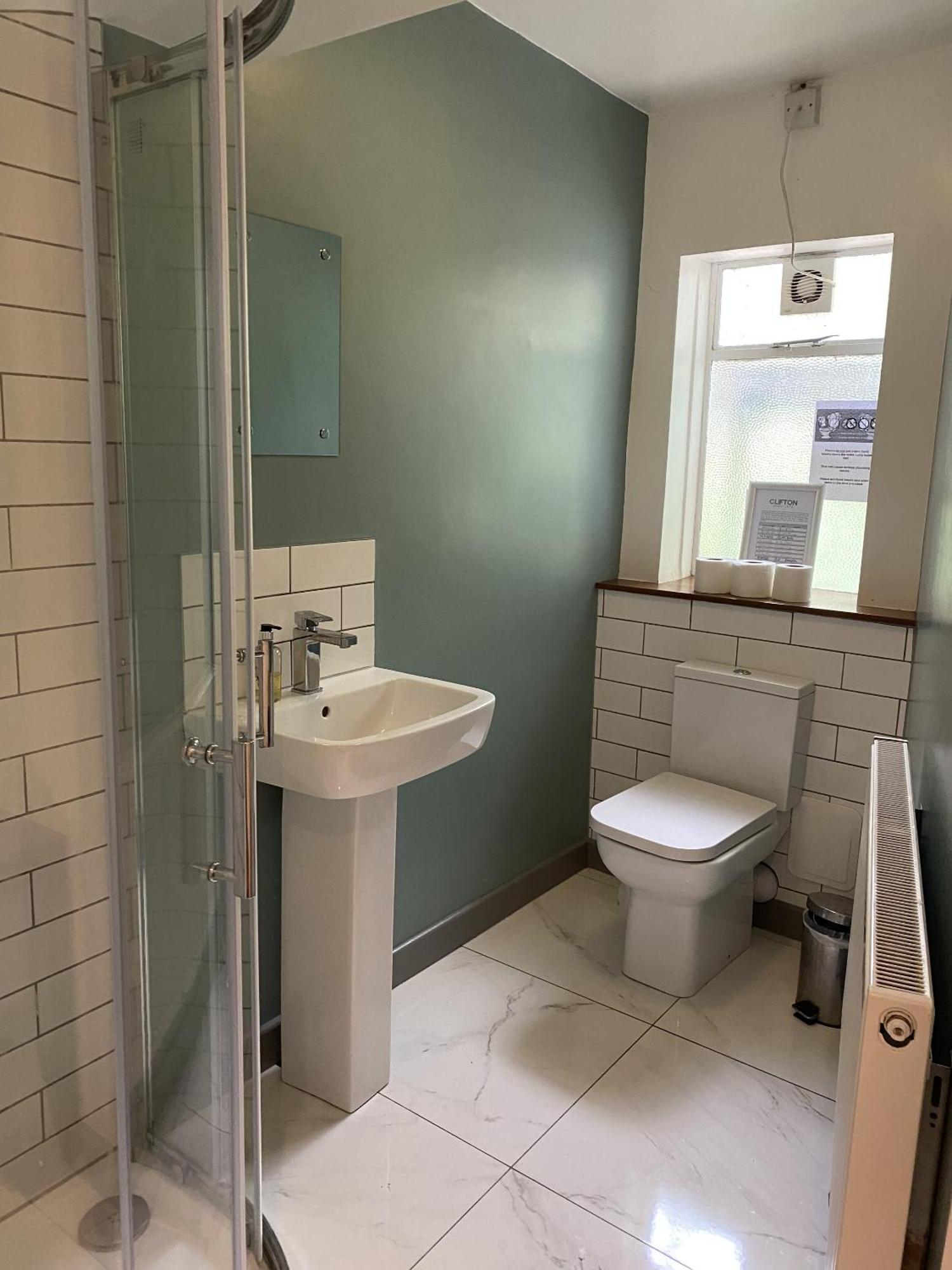 Affittacamere St Paul's Road Townhouse - By Clifton Short Lets *
